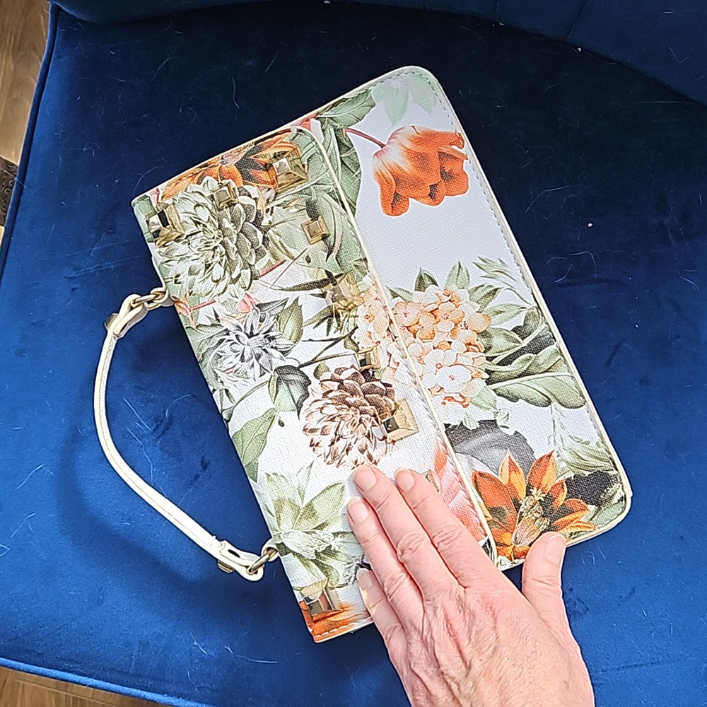 Design Lab Floral Purse